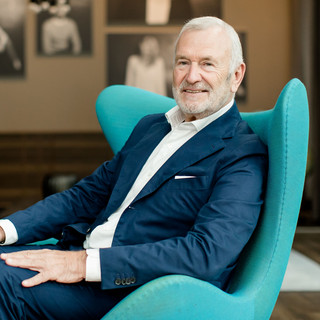 Dieter Müller, Motel One